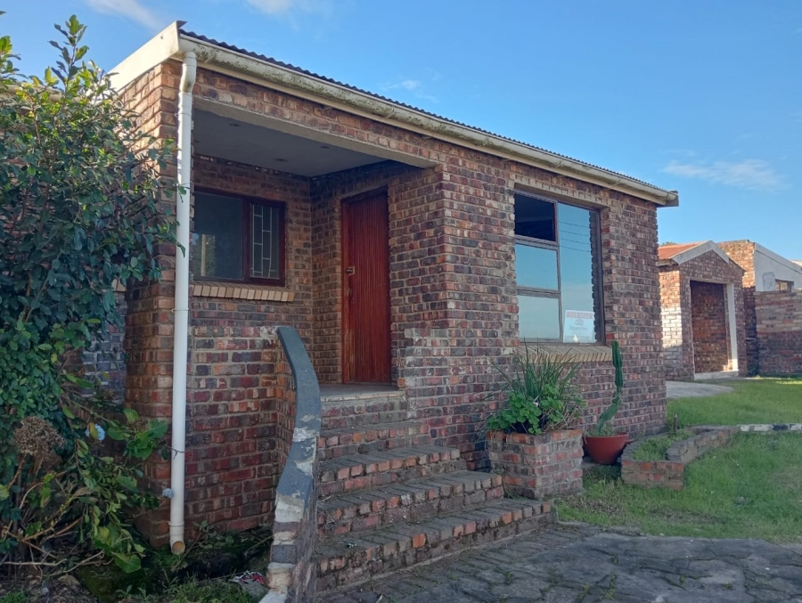 3 Bedroom Property for Sale in Humansdorp Eastern Cape